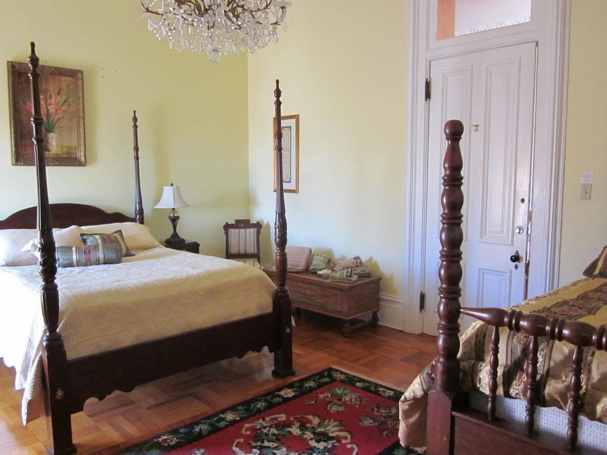 ויקסבורג Baer House Inn מראה חיצוני תמונה